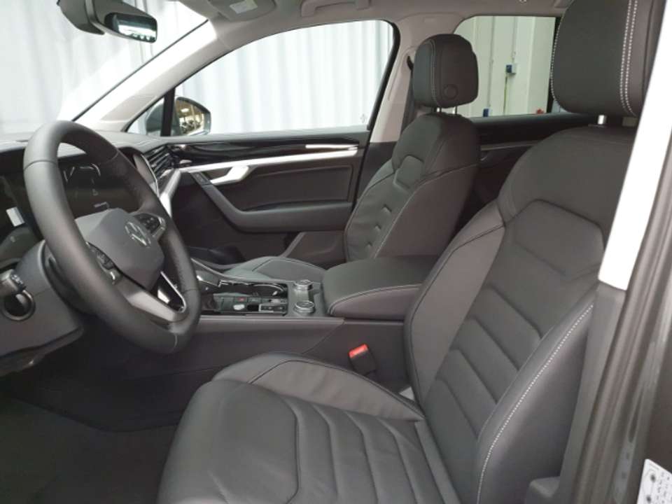 Volkswagen Touareg - Imagem 6