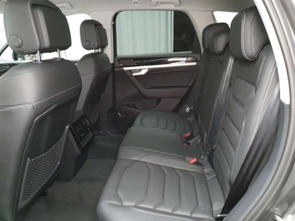 Volkswagen Touareg - Imagem 8