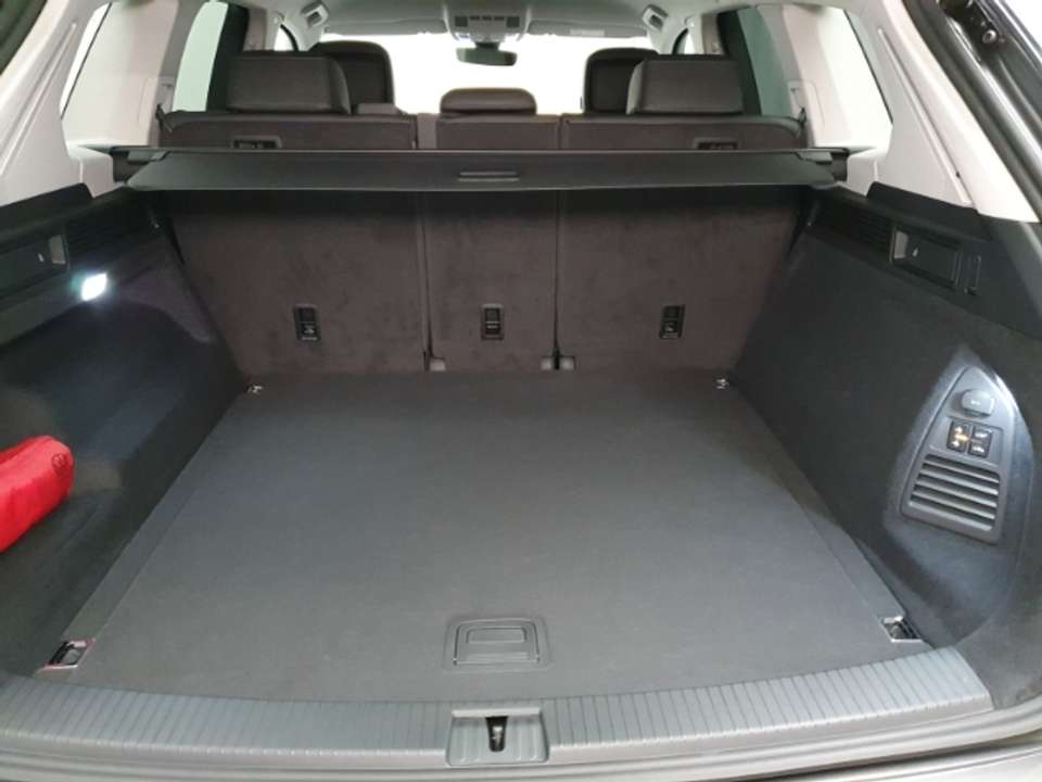 Volkswagen Touareg - Imagem 9