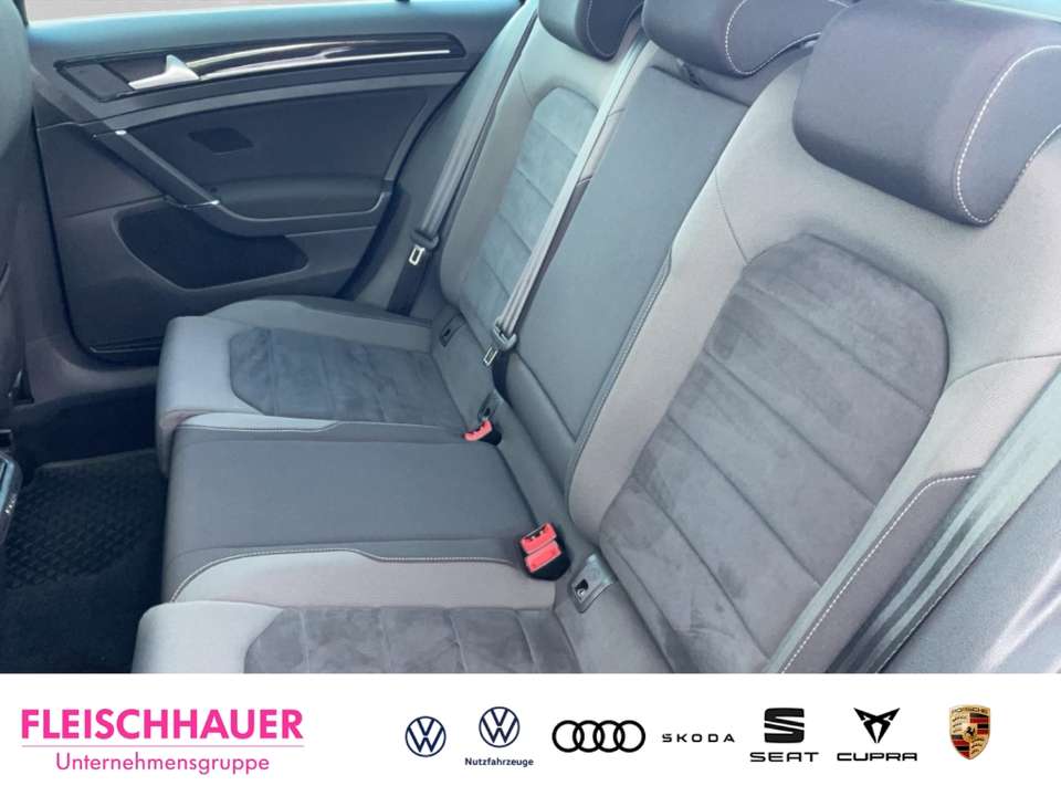 Volkswagen Golf Variant - Imagem 11