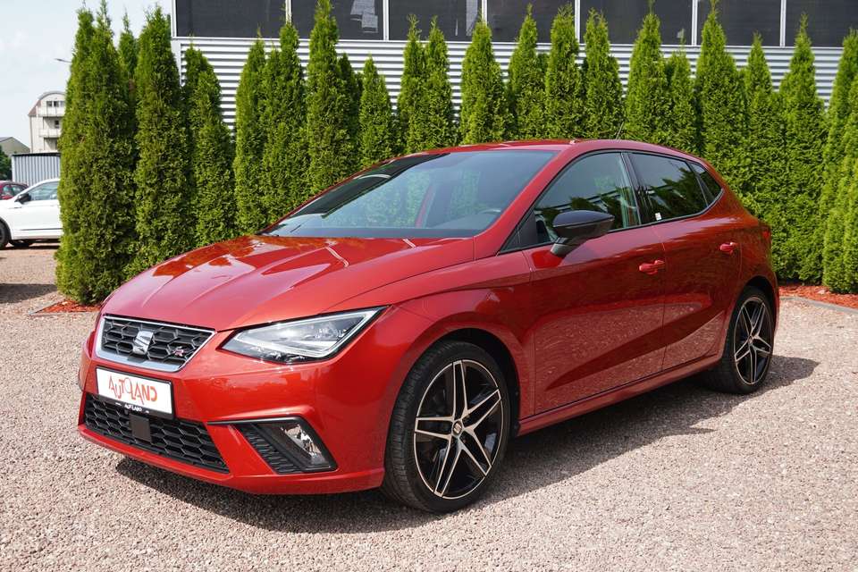 SEAT Ibiza - Imagem 1