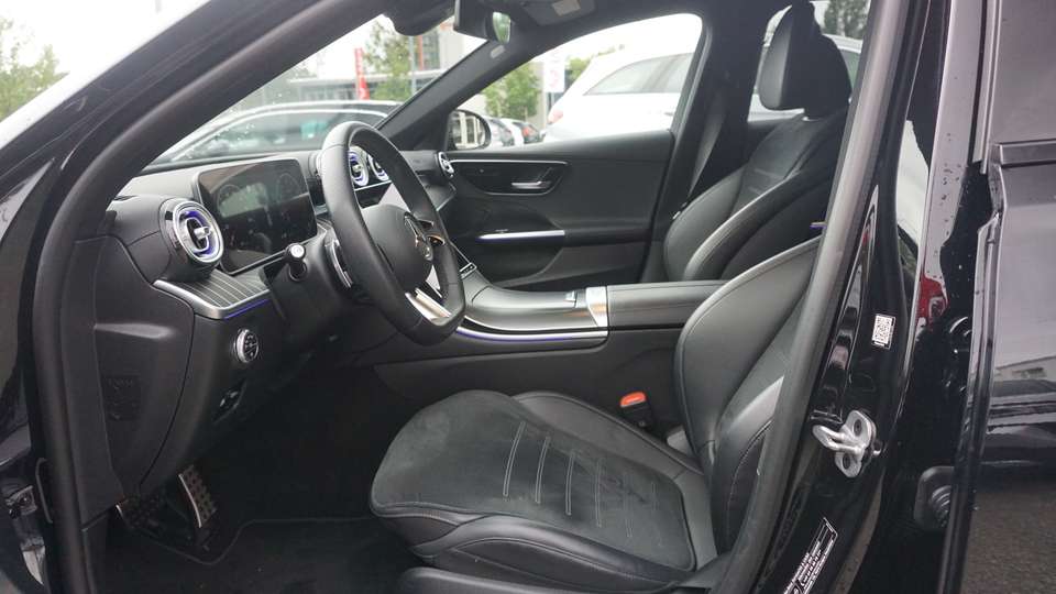 Mercedes-Benz C 200 - Imagem 12