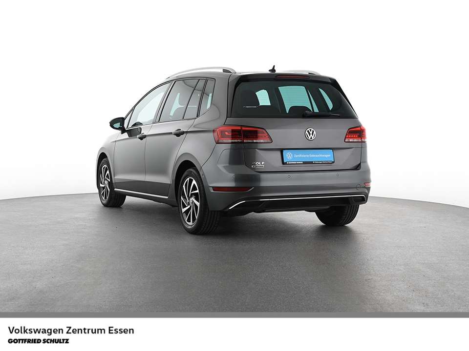 Volkswagen Golf Sportsvan - Imagem 2