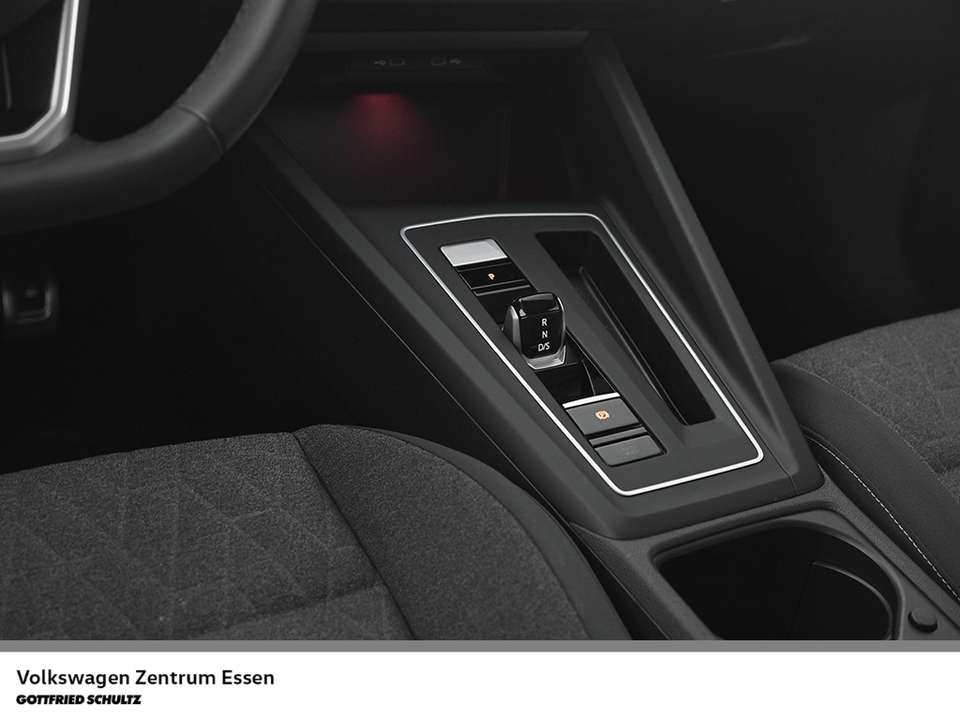 Volkswagen Golf - Imagem 13