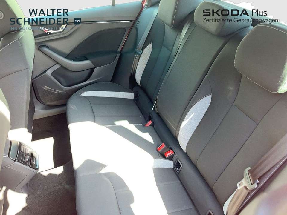 Skoda Kamiq - Imagem 13