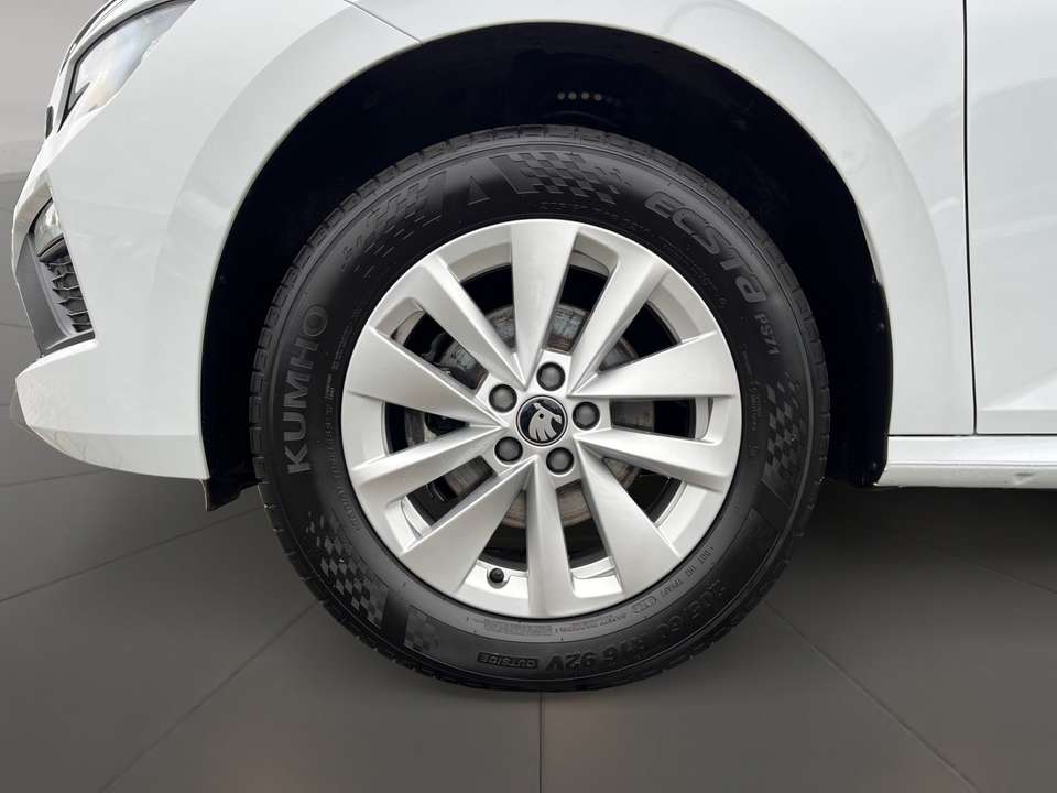 Skoda Kamiq - Imagem 7