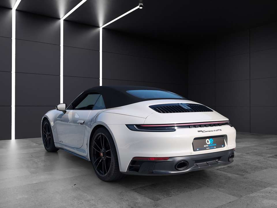 Porsche 911 - Imagem 5