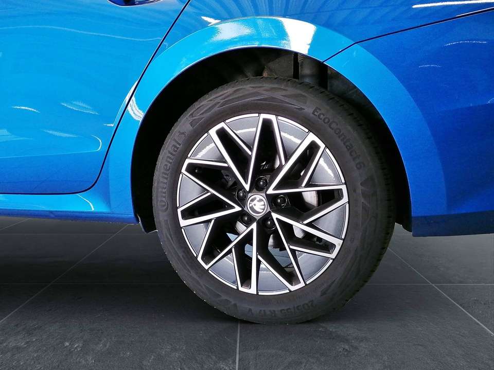 Skoda Octavia - Imagem 5