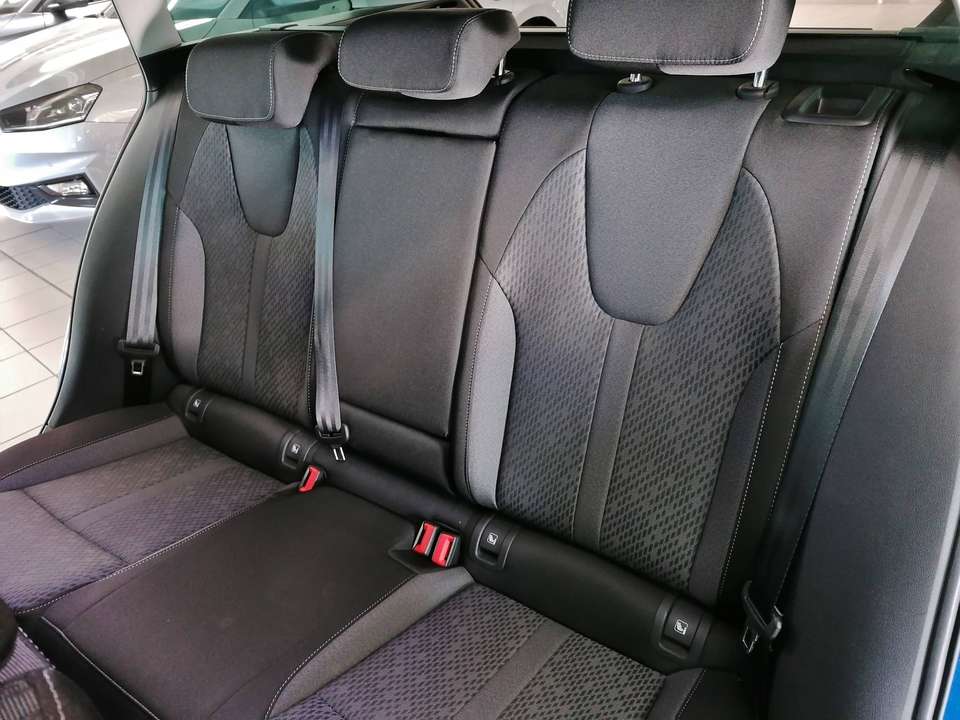 Skoda Octavia - Imagem 12