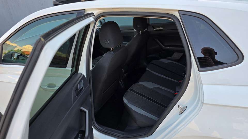 Volkswagen Polo - Imagem 9