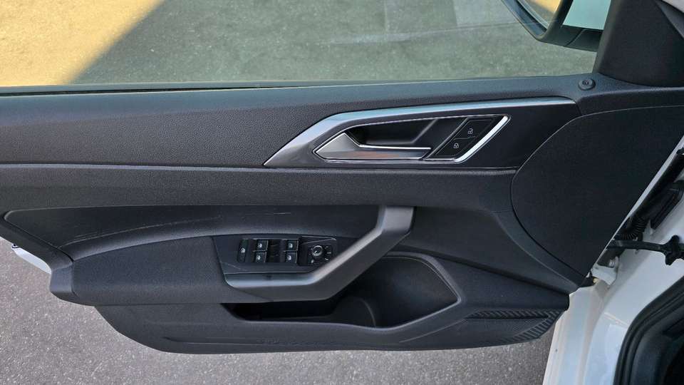 Volkswagen Polo - Imagem 15