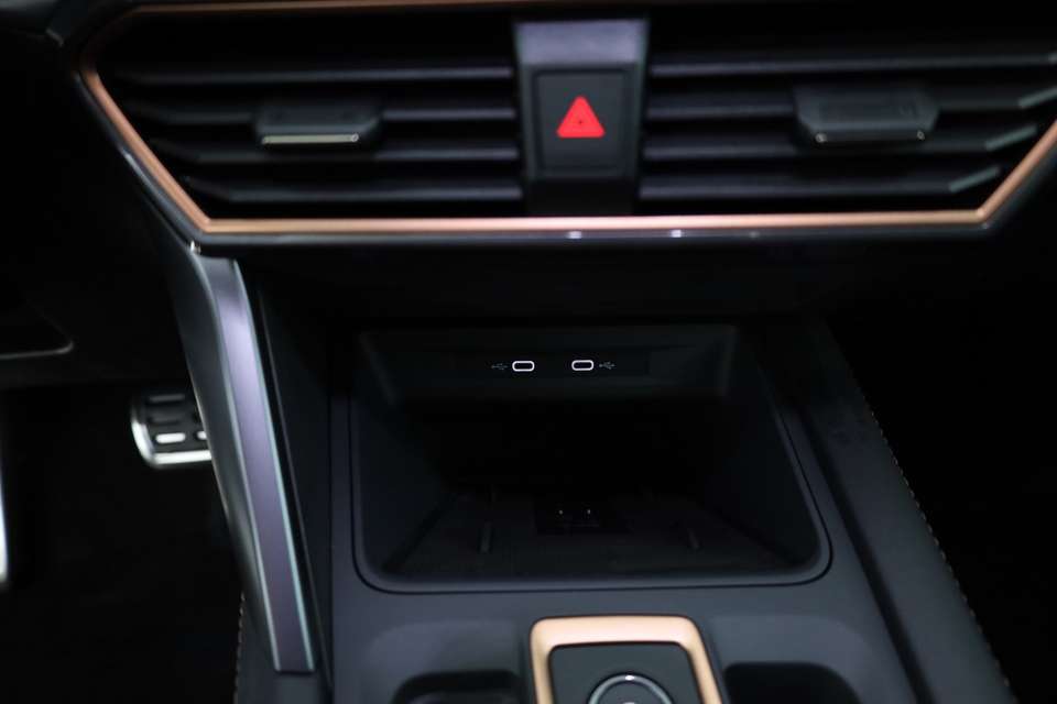 CUPRA Leon - Imagem 12