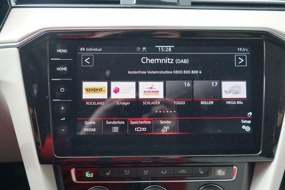 Volkswagen Passat Variant - Imagem 13