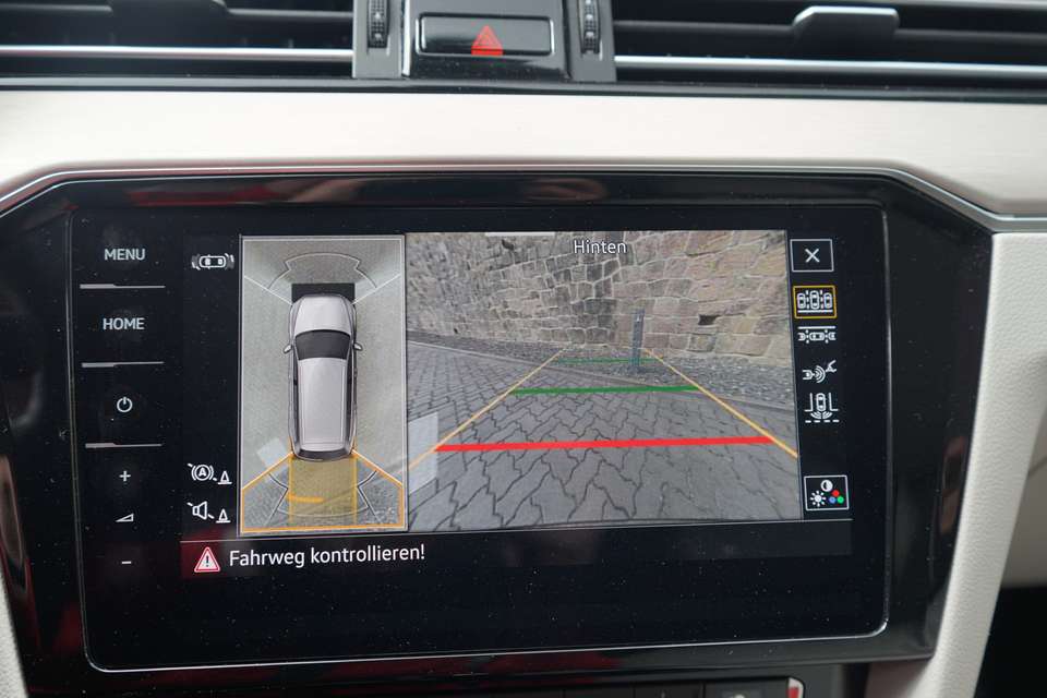 Volkswagen Passat Variant - Imagem 14