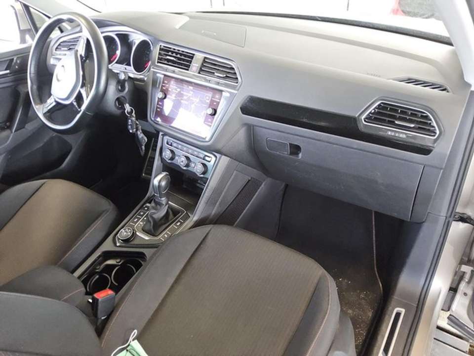 Volkswagen Tiguan - Imagem 3