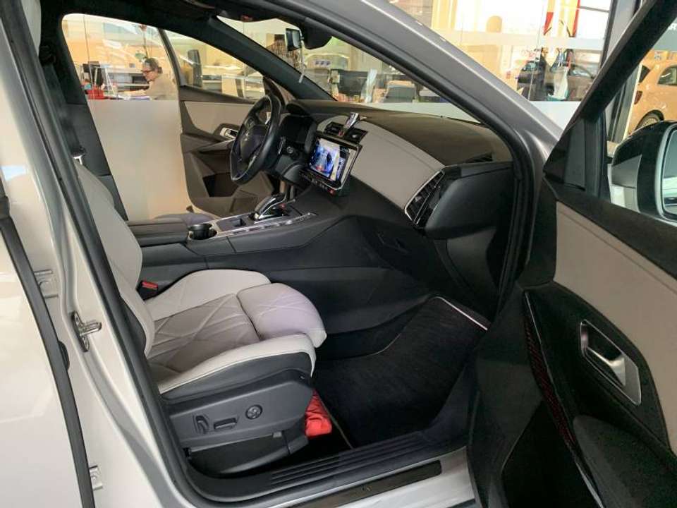 DS Automobiles DS 7 - Imagem 14