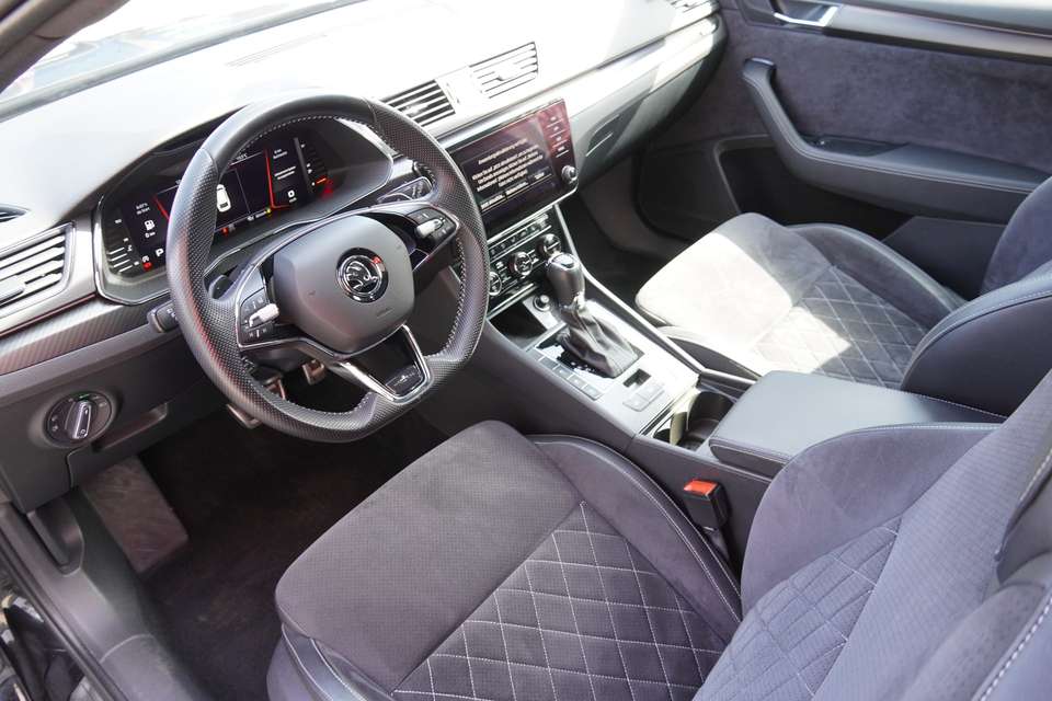 Skoda Superb - Imagem 10