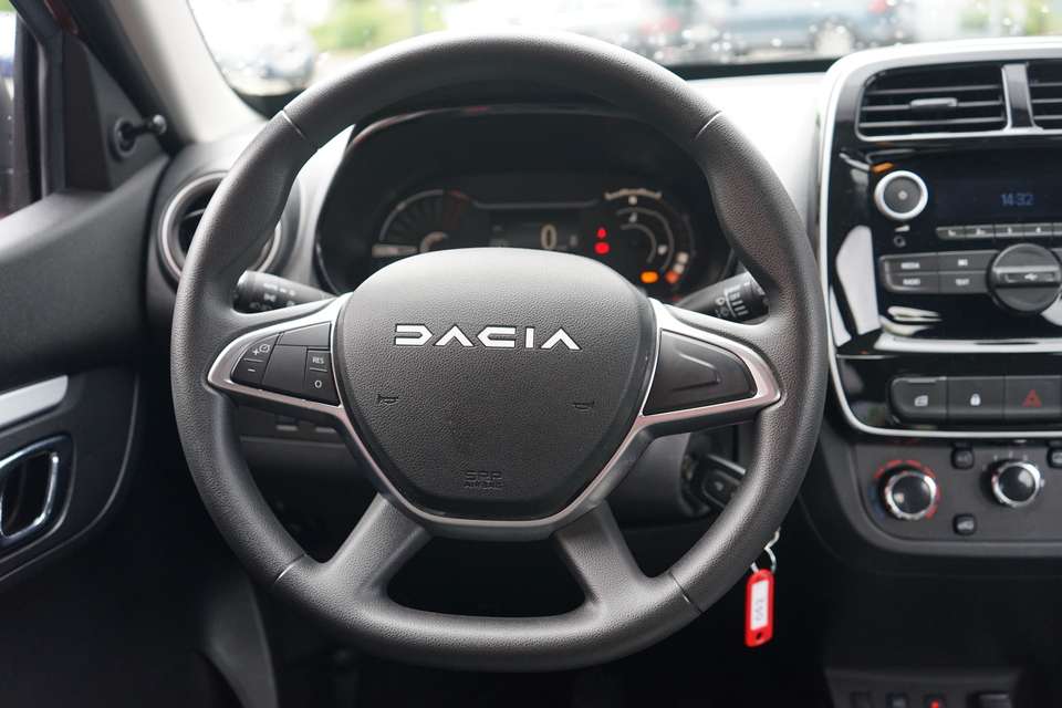 Dacia Spring - Imagem 13