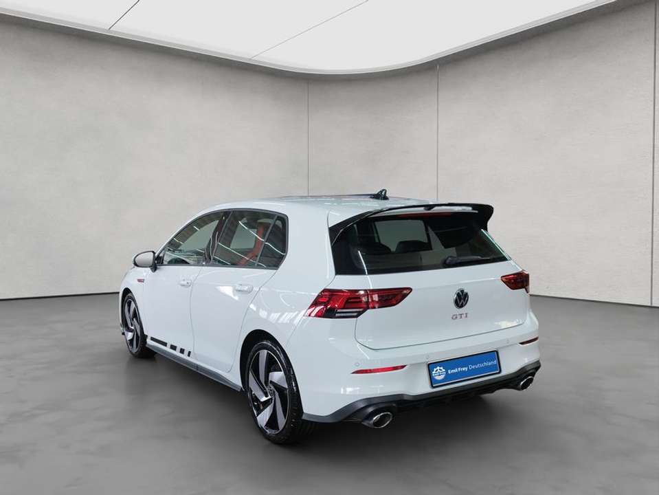 Volkswagen Golf - Imagem 3