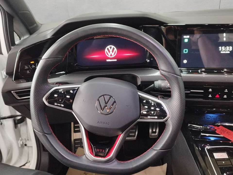 Volkswagen Golf - Imagem 11