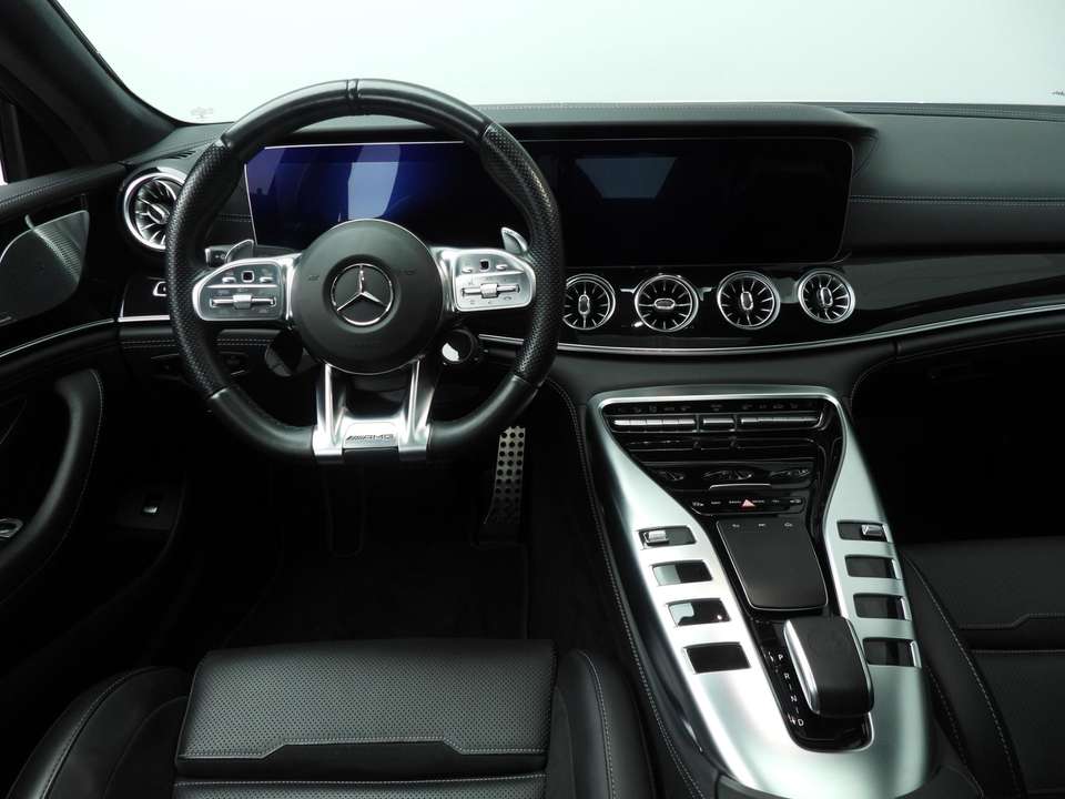 Mercedes-Benz AMG GT - Imagem 10