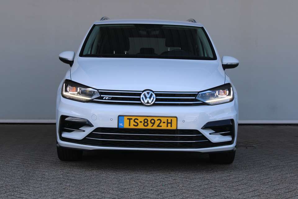 Volkswagen Touran - Imagem 2