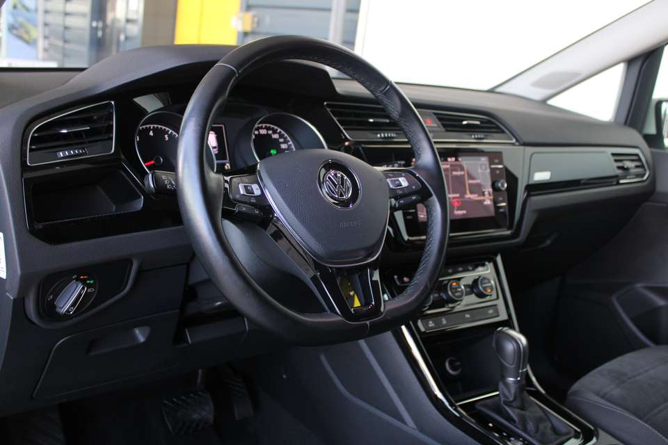 Volkswagen Touran - Imagem 9