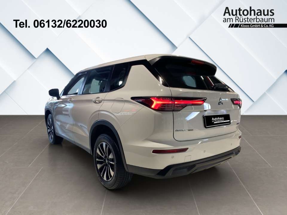 Mitsubishi Outlander - Imagem 3