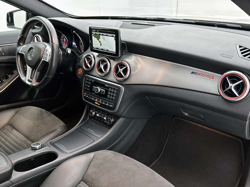 Mercedes-Benz GLA 250 - Imagem 5