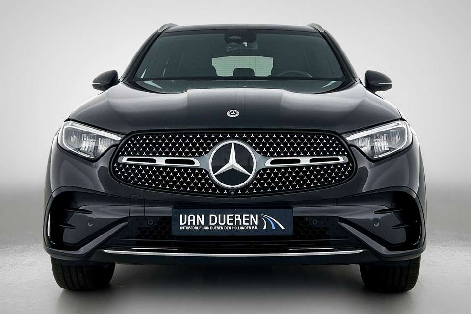 Mercedes-Benz GLC 300 - Imagem 8