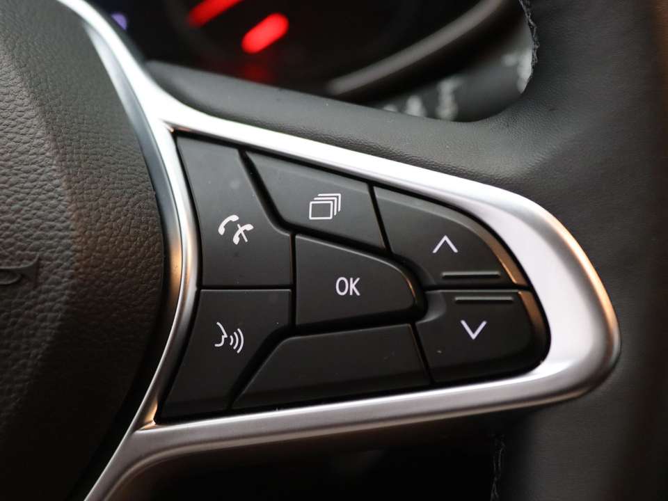 Renault Clio - Imagem 8