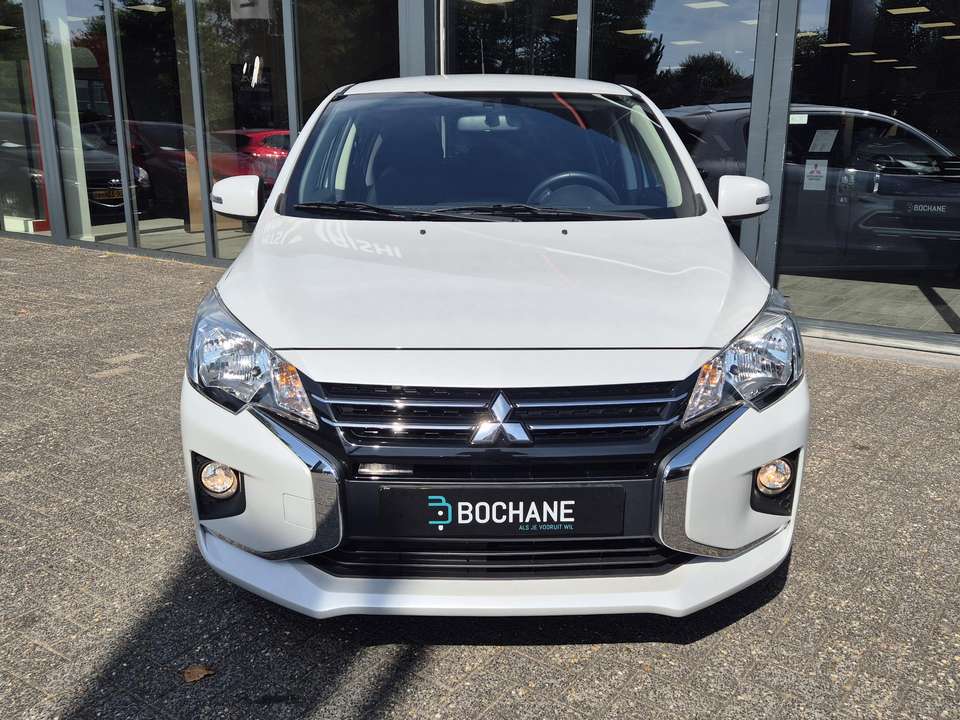 Mitsubishi Space Star - Imagem 18