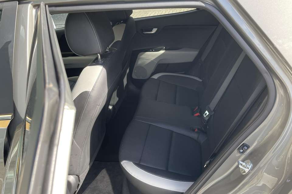 Kia Stonic - Imagem 8