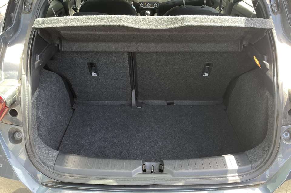 Nissan Micra - Imagem 8