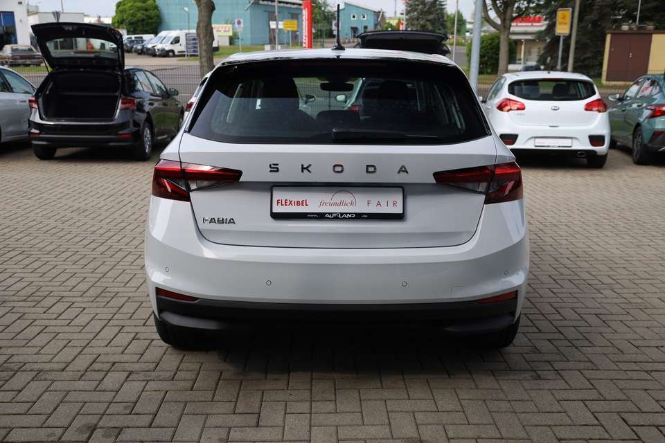 Skoda Fabia - Imagem 4