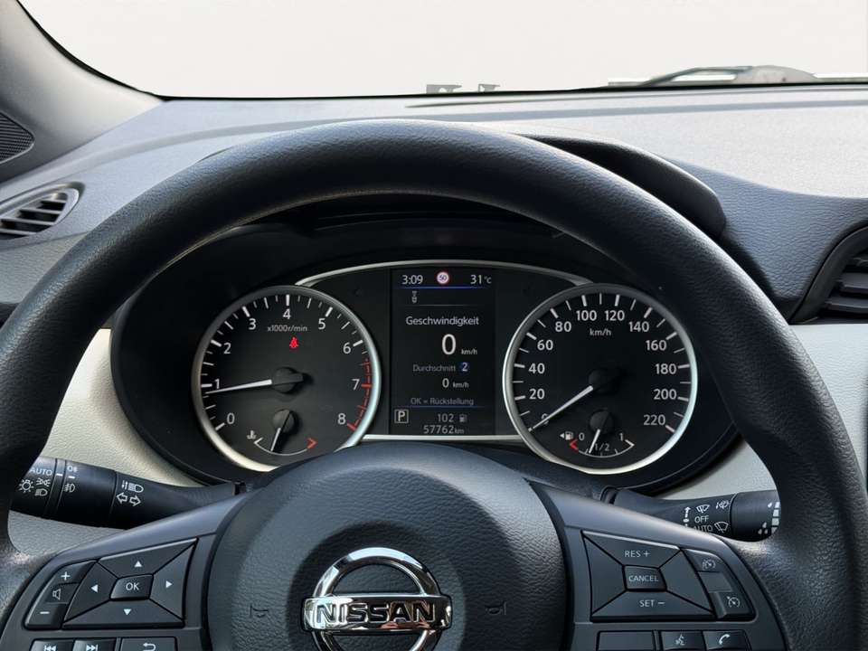 Nissan Micra - Imagem 11