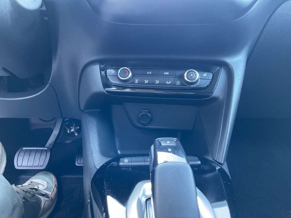 Opel Corsa - Imagem 11