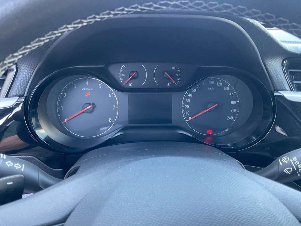 Opel Corsa - Imagem 12