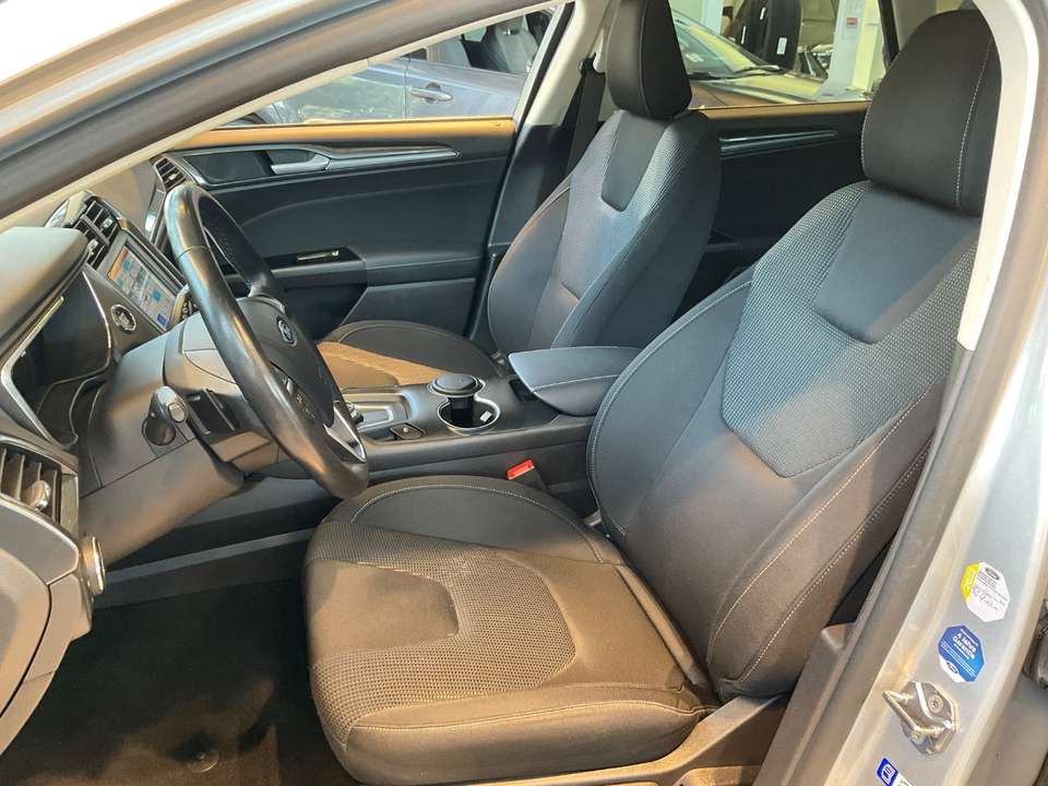 Ford Mondeo - Imagem 14