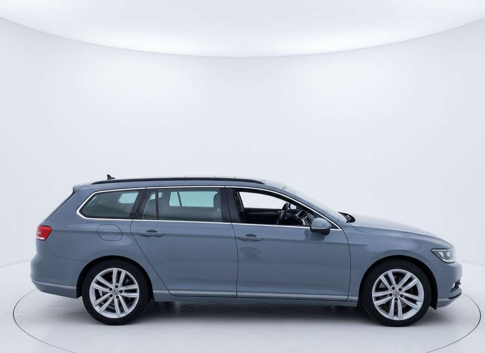 Volkswagen Passat Variant - Imagem 5