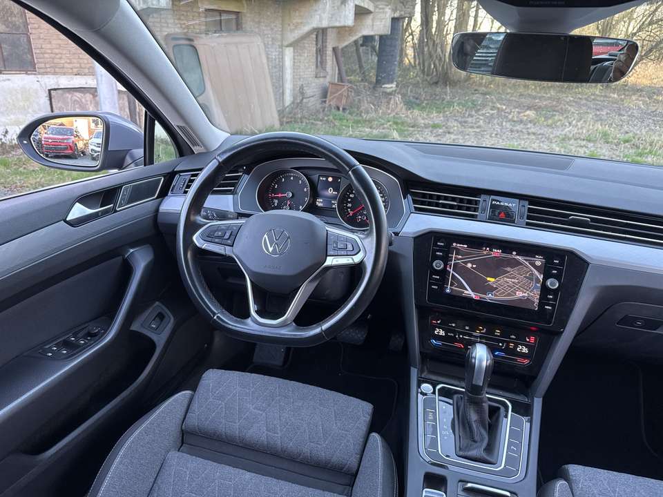 Volkswagen Passat Variant - Imagem 8
