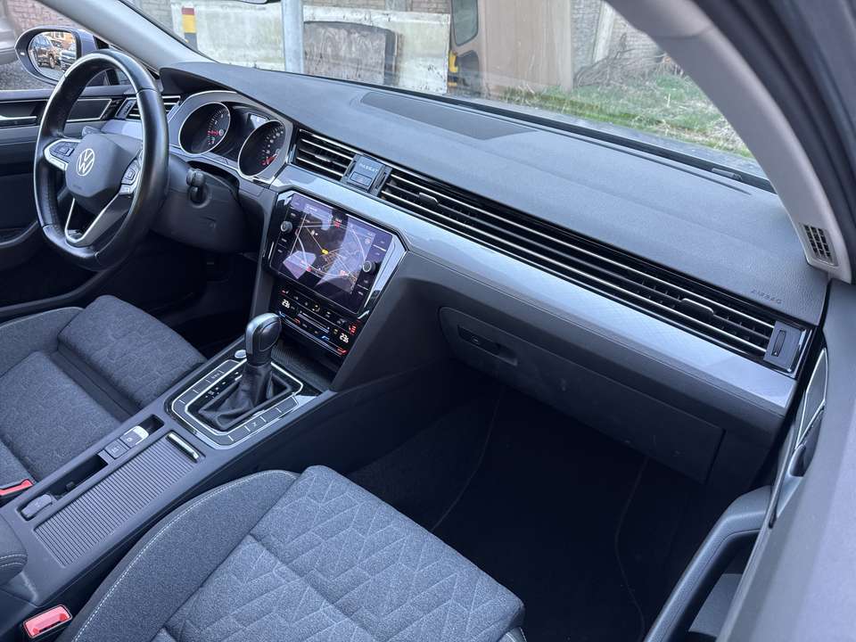 Volkswagen Passat Variant - Imagem 13