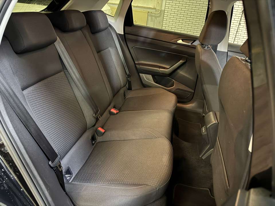 Volkswagen Polo - Imagem 18