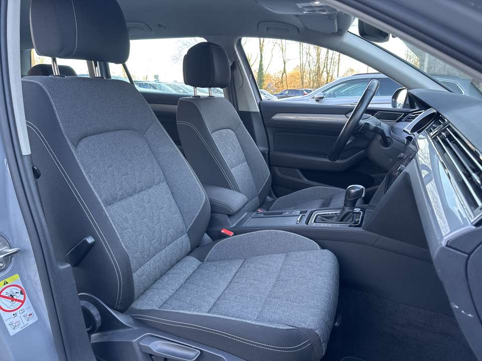 Volkswagen Passat Variant - Imagem 20