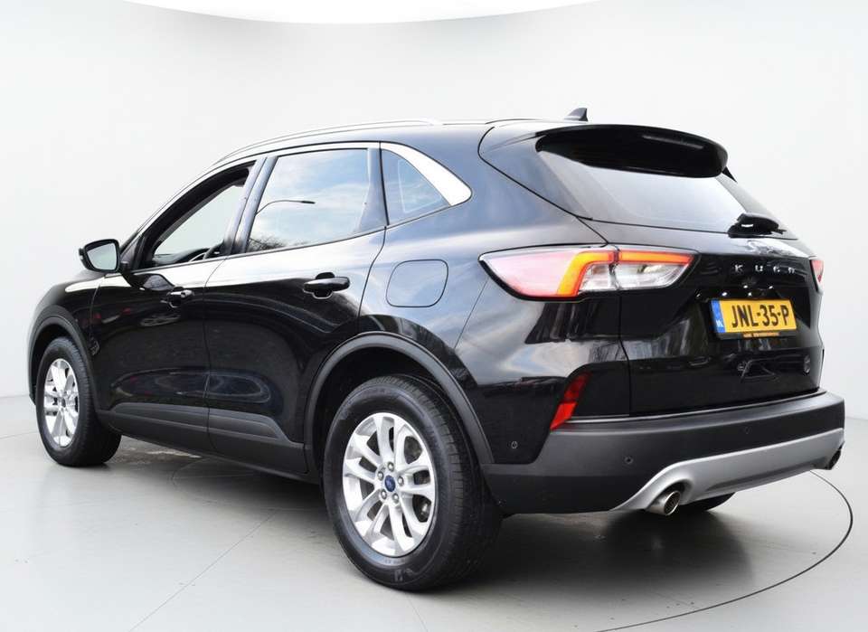 Ford Kuga - Imagem 8