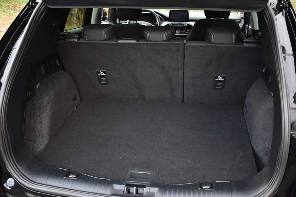 Ford Kuga - Imagem 13
