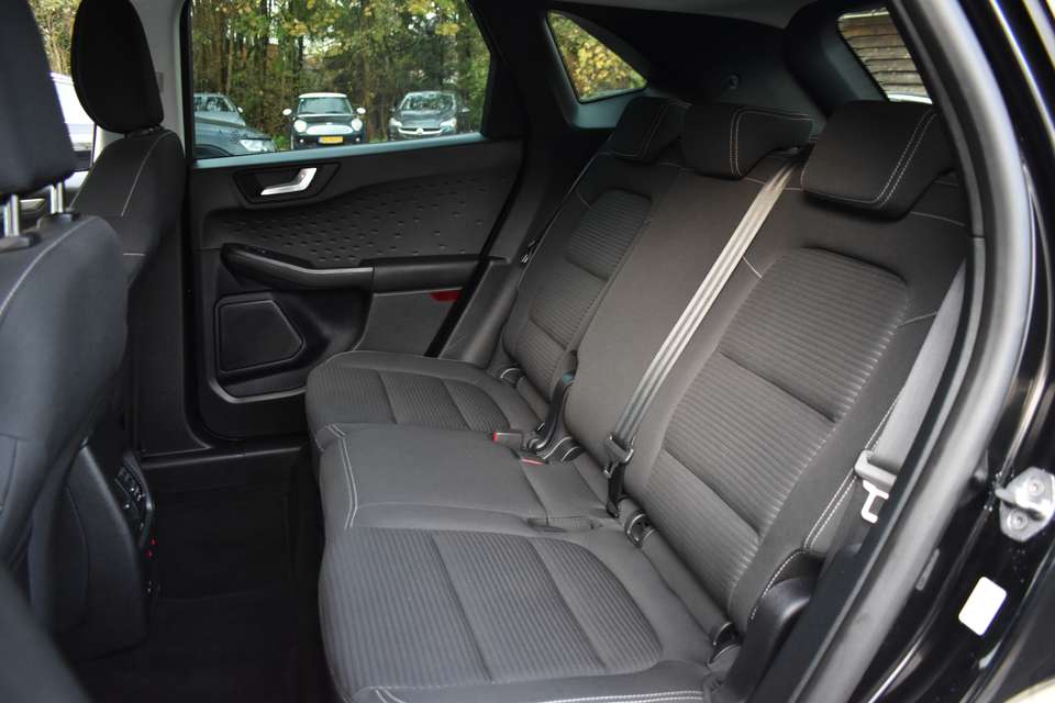 Ford Kuga - Imagem 16