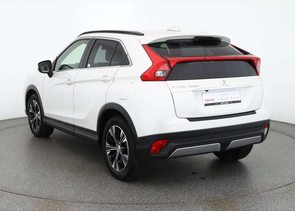 Mitsubishi Eclipse Cross - Imagem 3