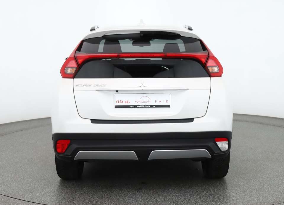 Mitsubishi Eclipse Cross - Imagem 4