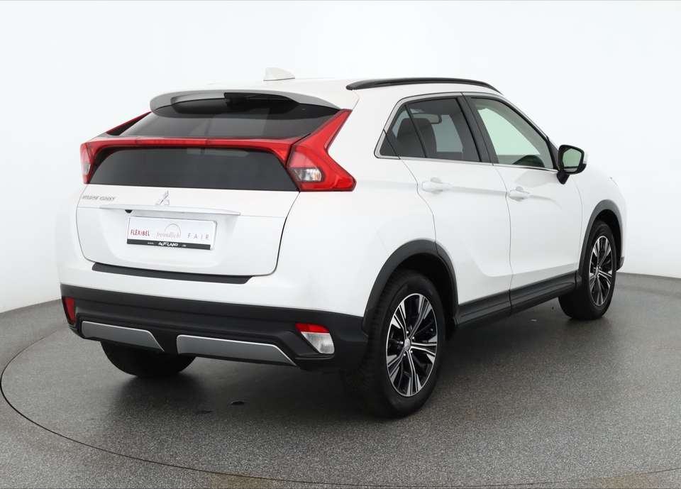 Mitsubishi Eclipse Cross - Imagem 5